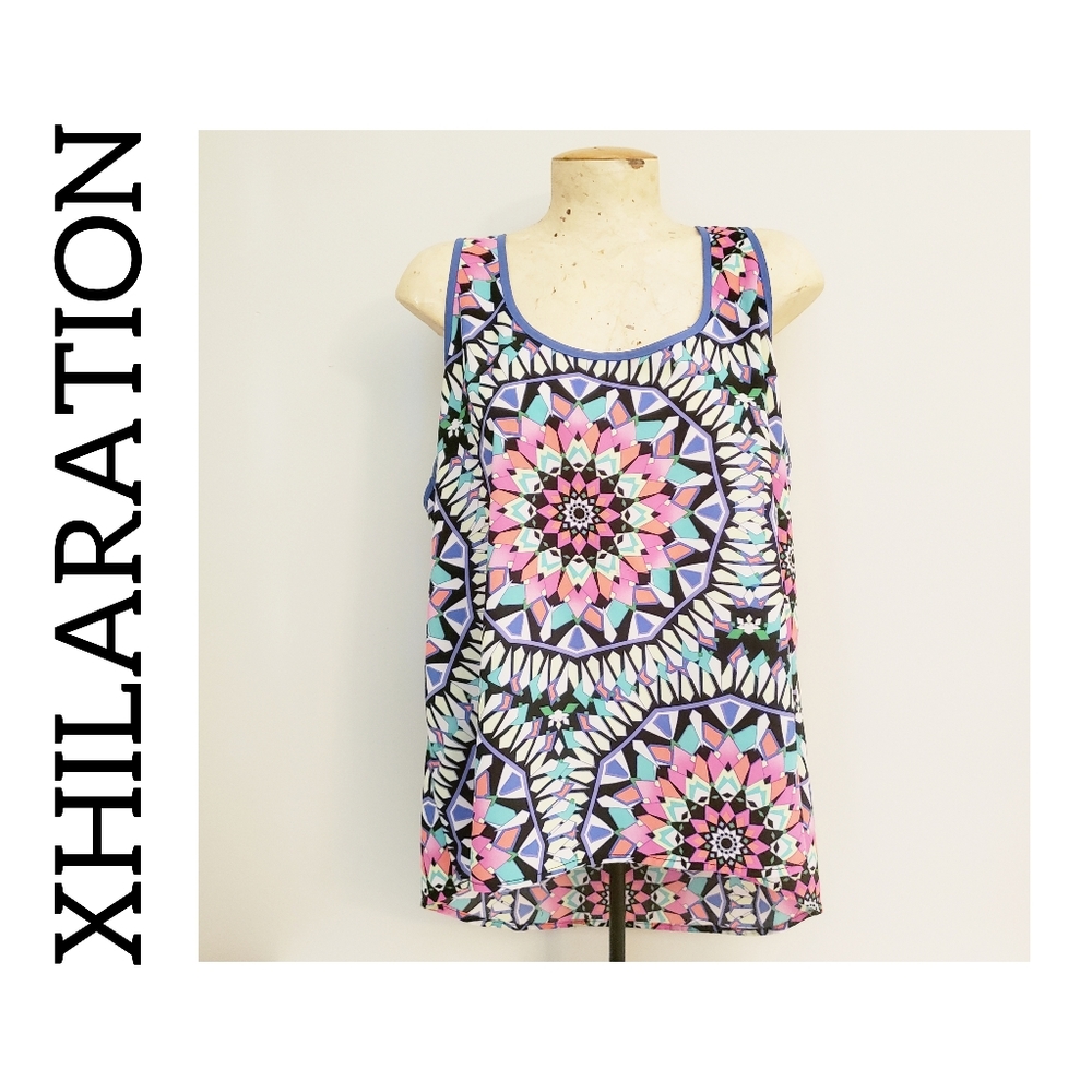 Xhilaration Sleeveless Plus Size Top 2X Kaleidoscope Design